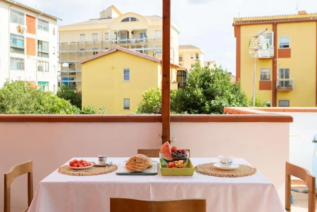 Apartman Casa Levante - Near The Station And City Center Oristano